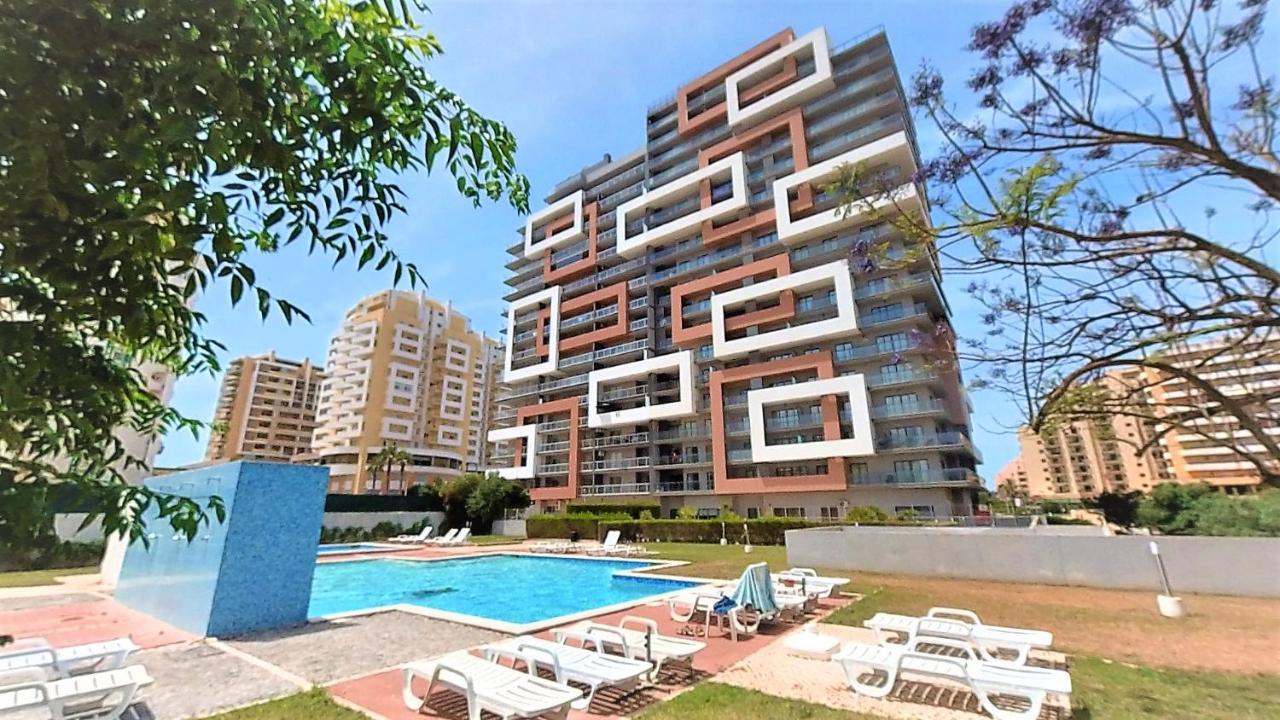 Apartamentos Turisticos Rocha Tower 3 Portimao Exterior photo