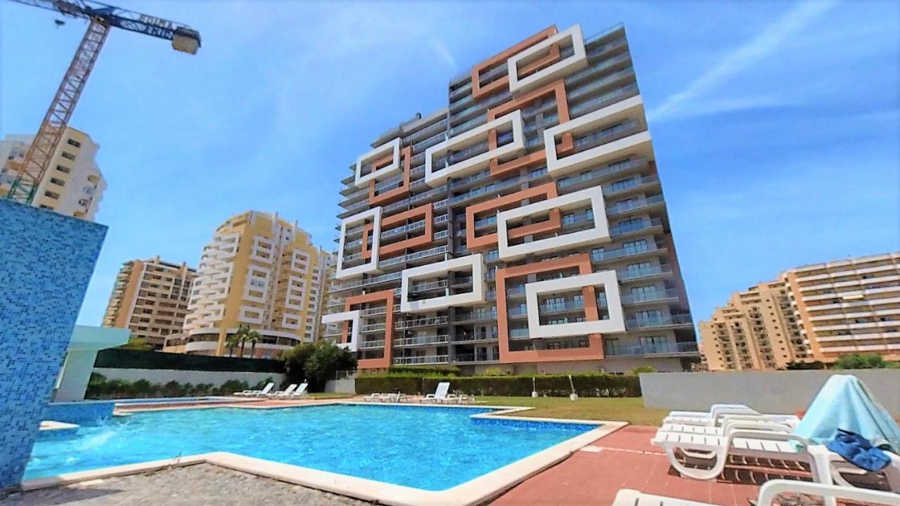 Apartamentos Turisticos Rocha Tower 3 Portimao Exterior photo
