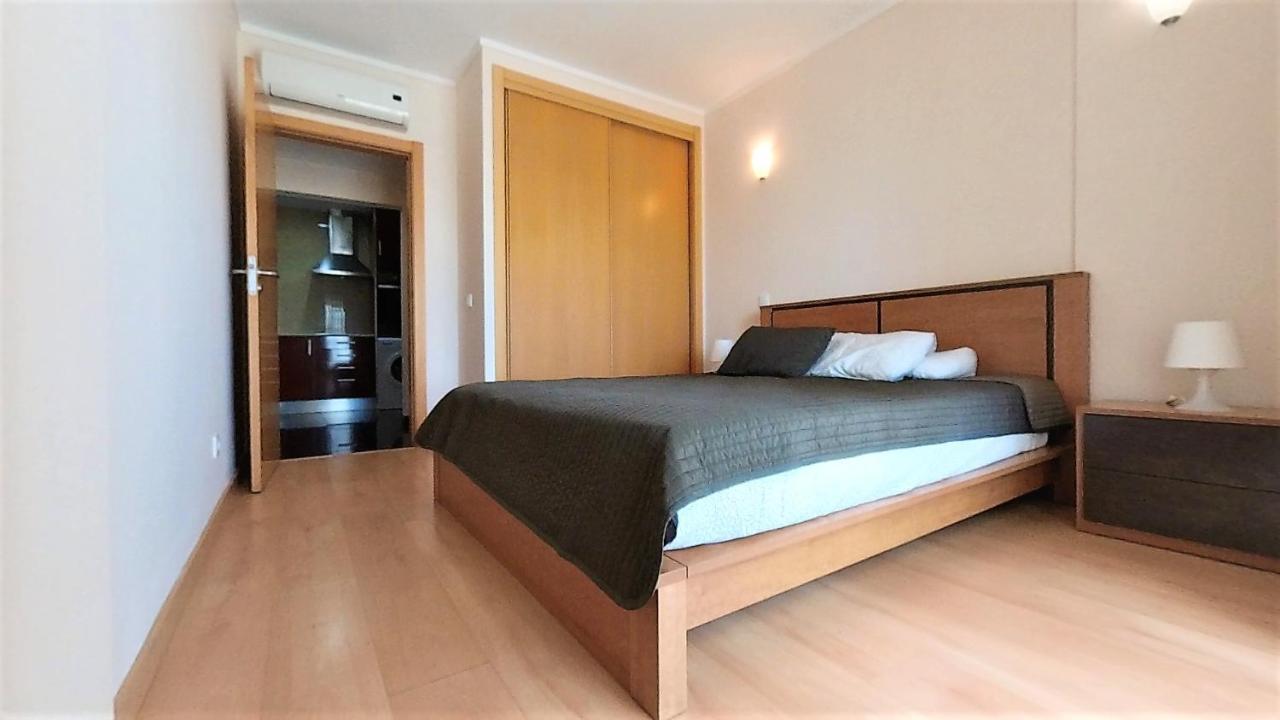 Apartamentos Turisticos Rocha Tower 3 Portimao Exterior photo